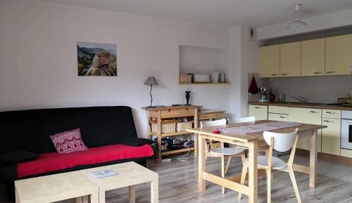 Apartment (6 Adults)