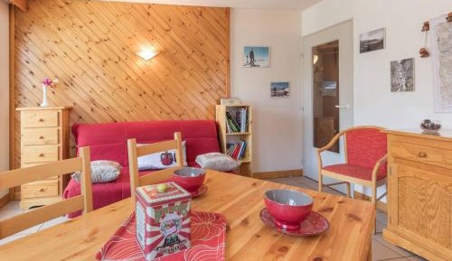 Apartment (4 Adults)