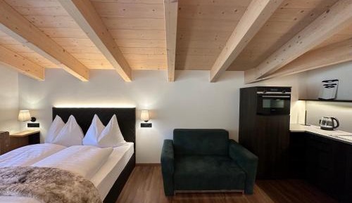 Studio - Split Level