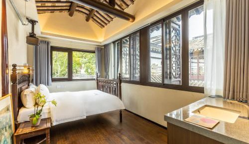 Juniper Executive Suite