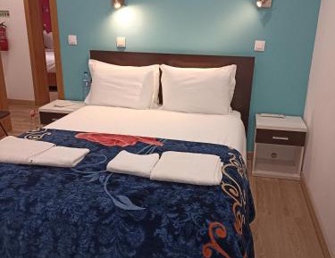 Standard Double Room with Shared Bathroom