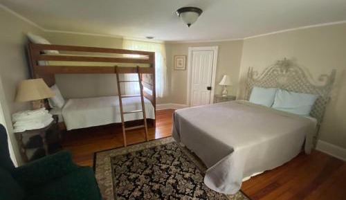 Crook Guest House Room
