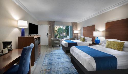 Lowrise Room - 2 Double Beds