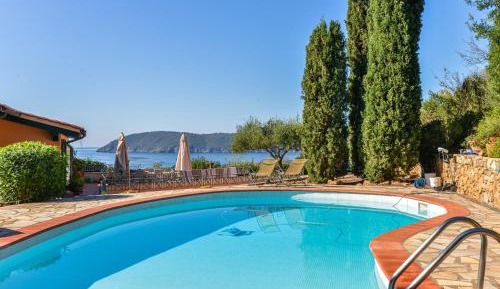 Villa with Sea View