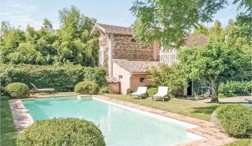 Four-Bedroom Holiday Home