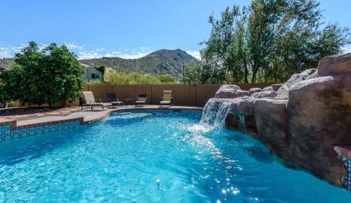 Four-Bedroom Holiday Home