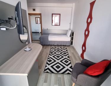 Single Room with Private Bathroom