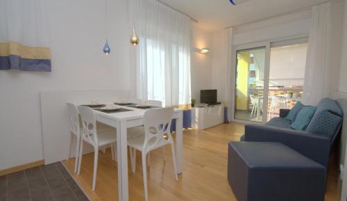 Apartment - Split Level