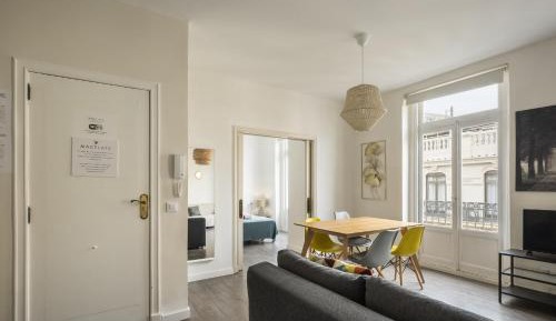 Exterior One-Bedroom Apartment