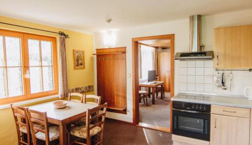 Two-Bedroom Apartment Blueberry