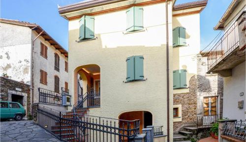 Three-Bedroom Vacation Home 