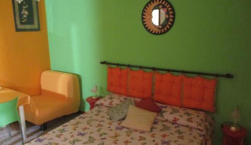 Double or Twin Room with Shared Bathroom