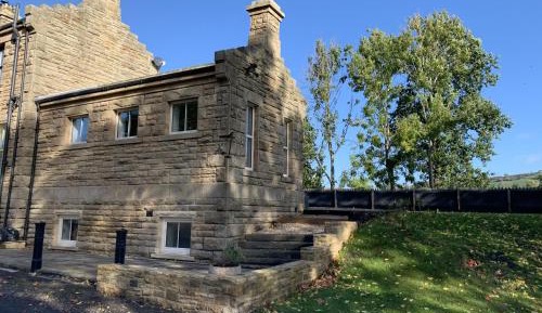 Cottage with Garden View