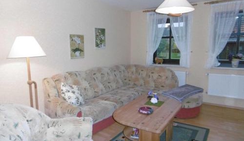 One-Bedroom Apartment with Terrace