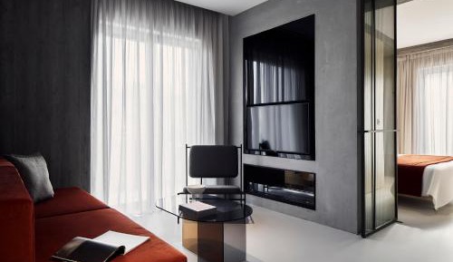 Junior Suite with Balcony