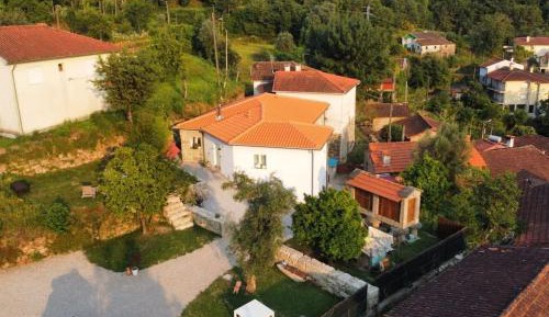 Apartment with Garden View