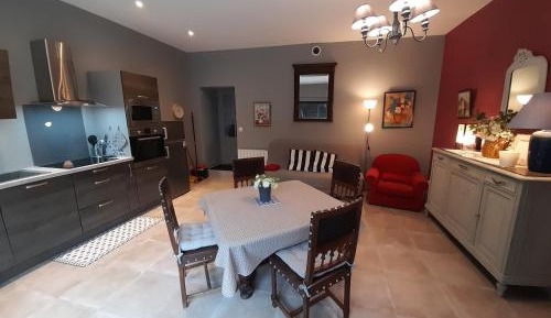 Apartment (4 Adults)