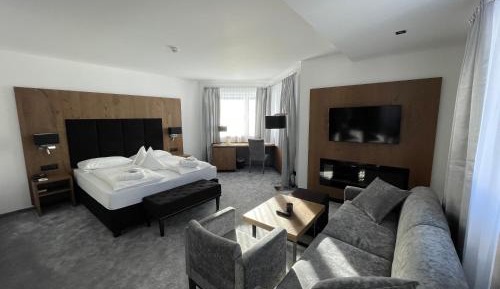 Superior Double Room with Balcony