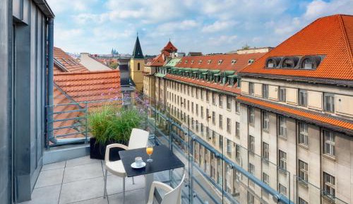 Superior Double or Twin Room with Balcony