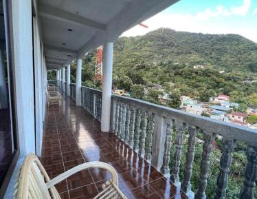 Double or Twin Room with Private Bathroom