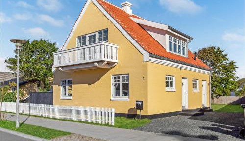 Four-Bedroom Holiday Home
