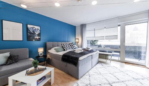 One-Bedroom Apartment