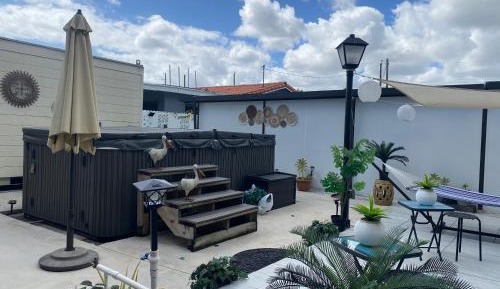 Double Room with Private Bathroom