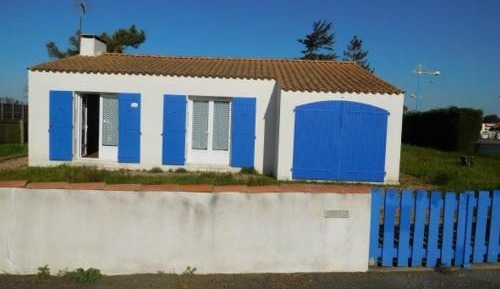 Holiday Home (6 Adults)