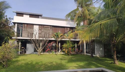 Five-Bedroom House