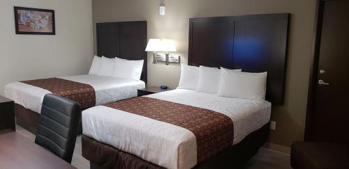 Queen Room with Two Queen Beds - Non-Smoking