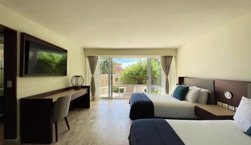 Villa Junior Suite Plunge Pool