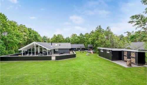 Four-Bedroom Vacation Home