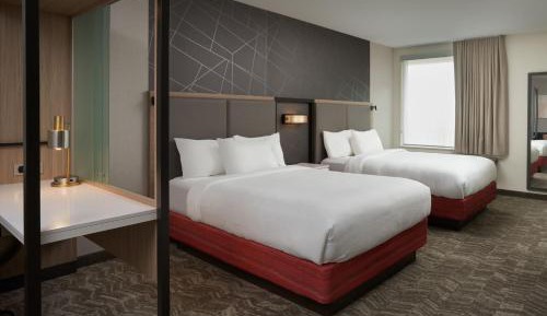 Studio Suite, 2 Queen, Trundle bed