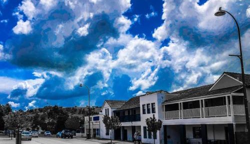 Queen Room with Shared Bathroom