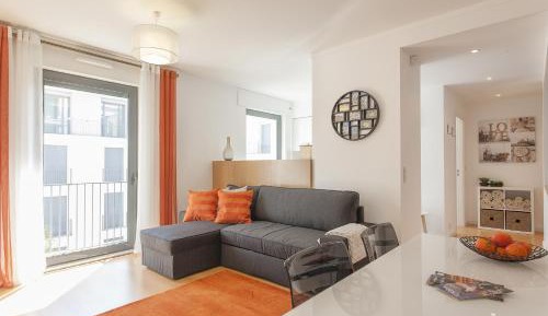 Two-Bedroom Apartment with View and Parking