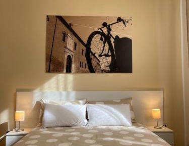 Double or Twin Room with Shared Bathroom