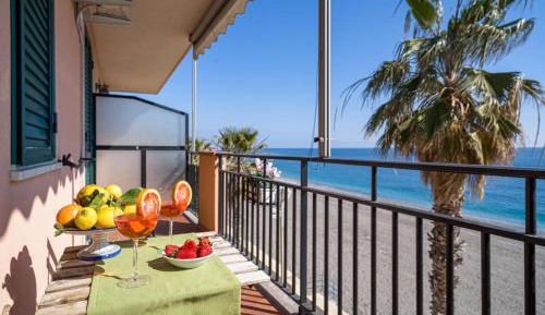 Apartment with Sea View