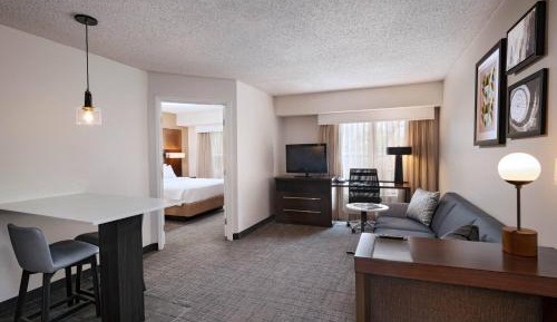 One-Bedroom Queen Suite with Sofa Bed