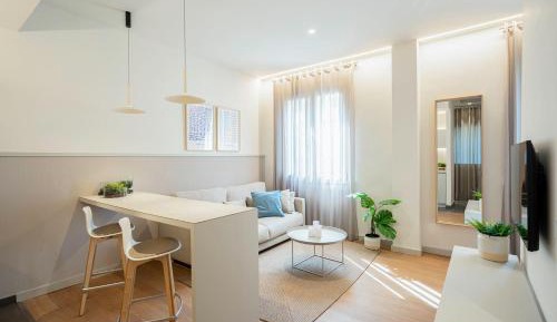 Studio (2 Adults)