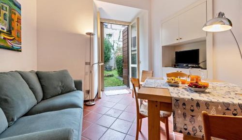 Superior One-Bedroom Apartment