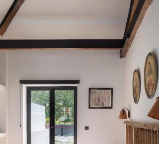 Deluxe Room (2 Adults + 1 Child)