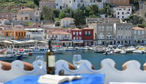 Deluxe Twin Room with Balcony and Sea View 