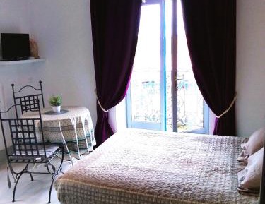 Apartment with Balcony 2