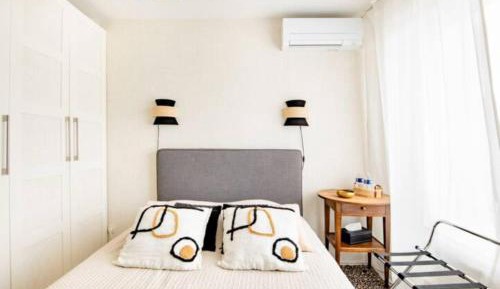 Double Room with Private External Bathroom