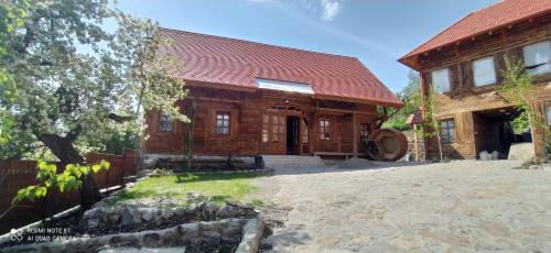 Apartment - Split Level