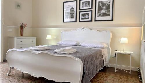 Deluxe Double Room with Extra Bed