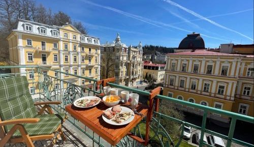 Apartment with Balcony