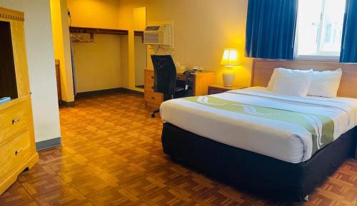 Queen Room - Disability Access