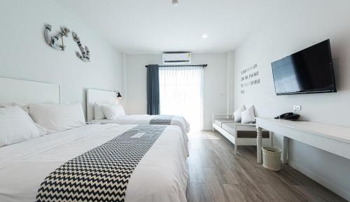 Superior Twin Room