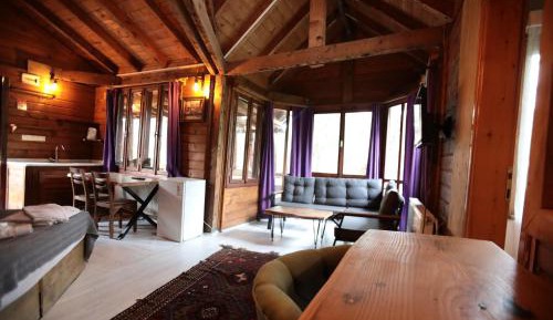 Deluxe Cottage